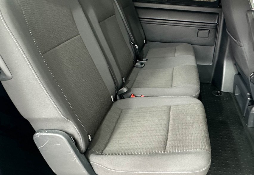 Volkswagen Caravelle 2019 Білий