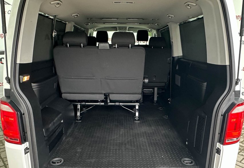 Volkswagen Caravelle 2019 Білий