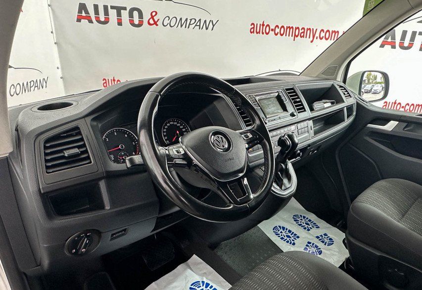 Volkswagen Caravelle 2019 Білий