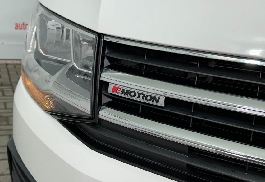 Volkswagen Caravelle 2019 Білий