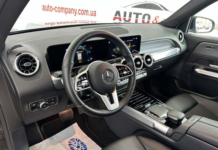 Mercedes-Benz GLB 2021 чорний