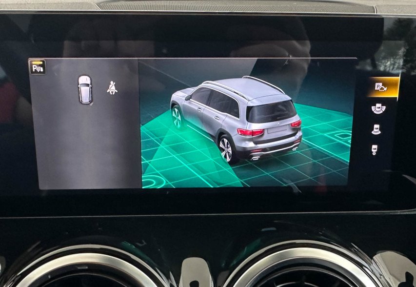 Mercedes-Benz GLB 2021 чорний