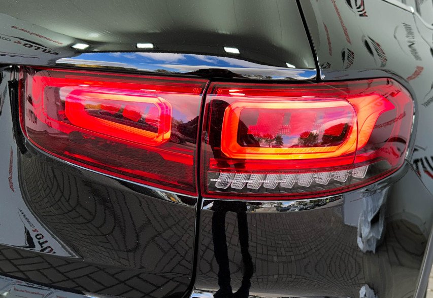Mercedes-Benz GLB 2021 чорний