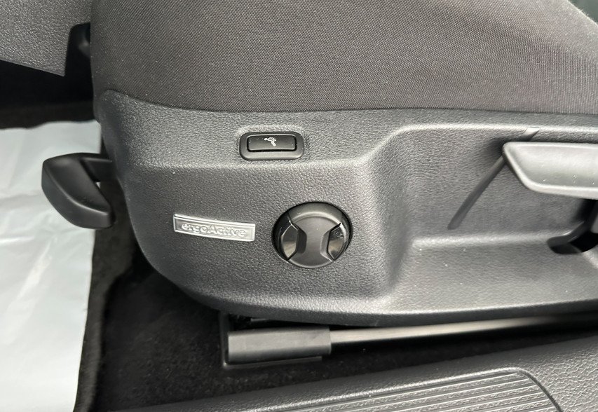 Volkswagen Golf VII 2018 Синій