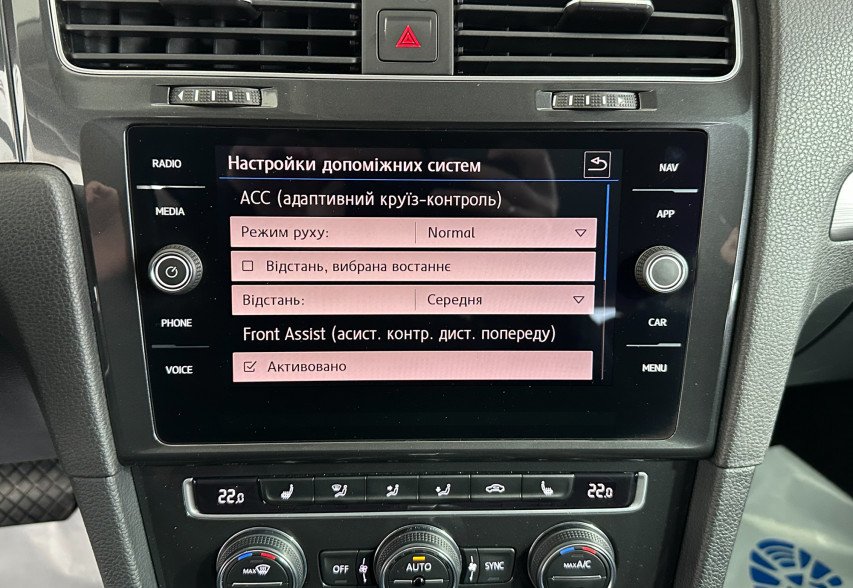 Volkswagen Golf VII 2018 Синій