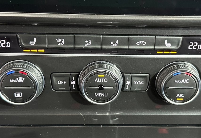 Volkswagen Golf VII 2018 Синій