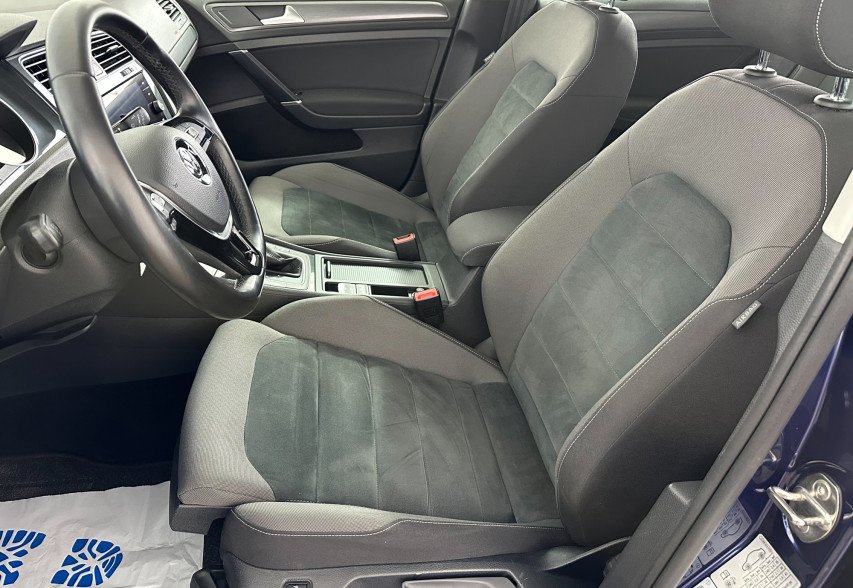 Volkswagen Golf VII 2018 Синій