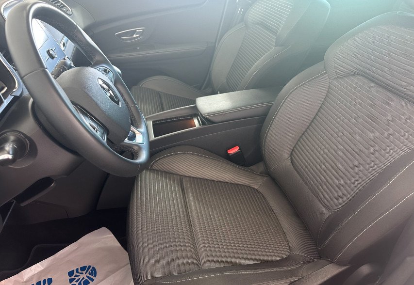 Renault Grand Scenic 2019 Білий