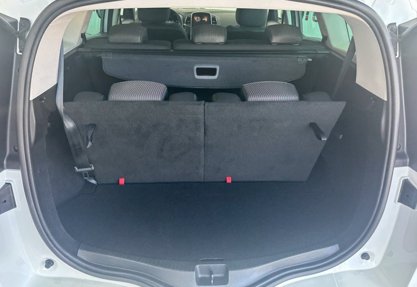 Renault Grand Scenic 2019 Білий