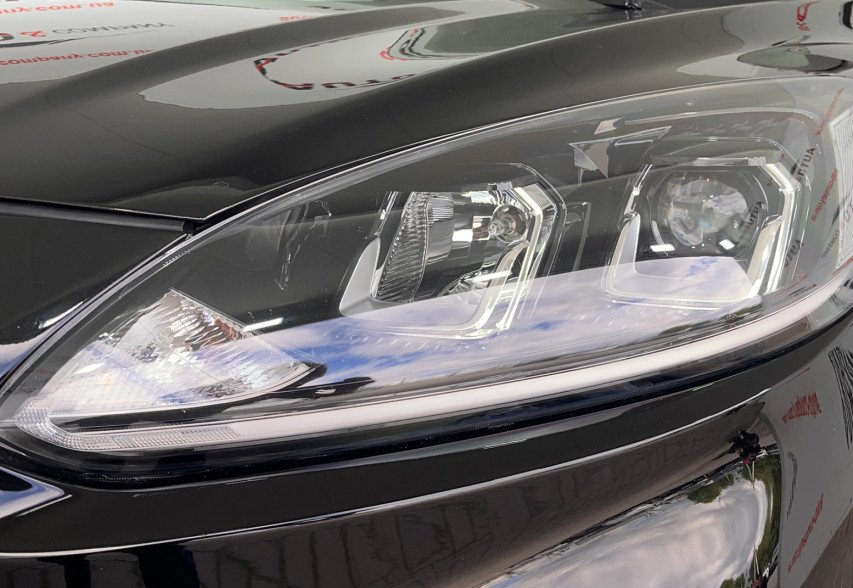 Ford Kuga 2021 чорний