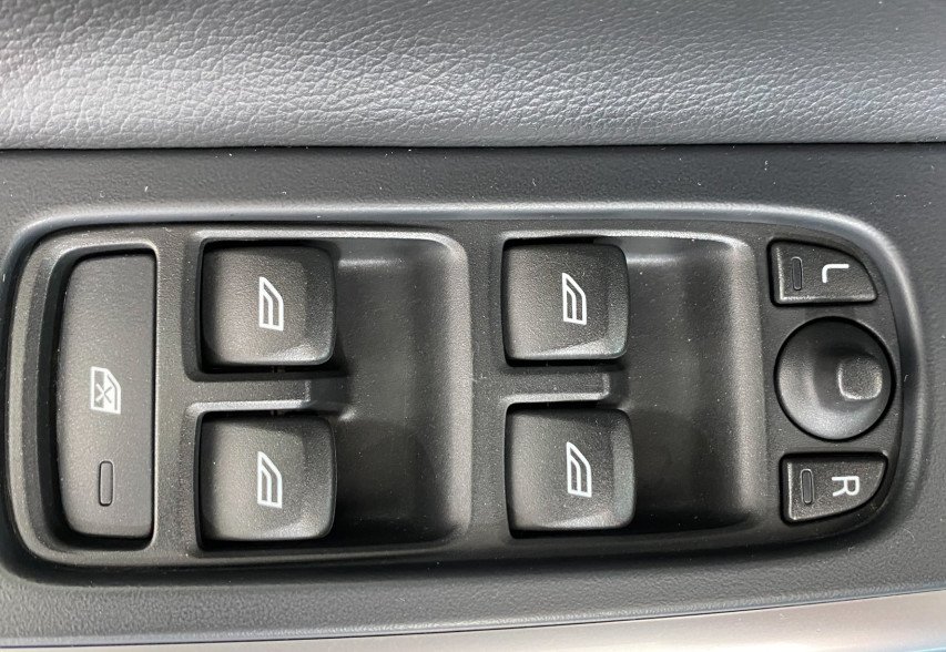 Volvo V60 2018 сірий