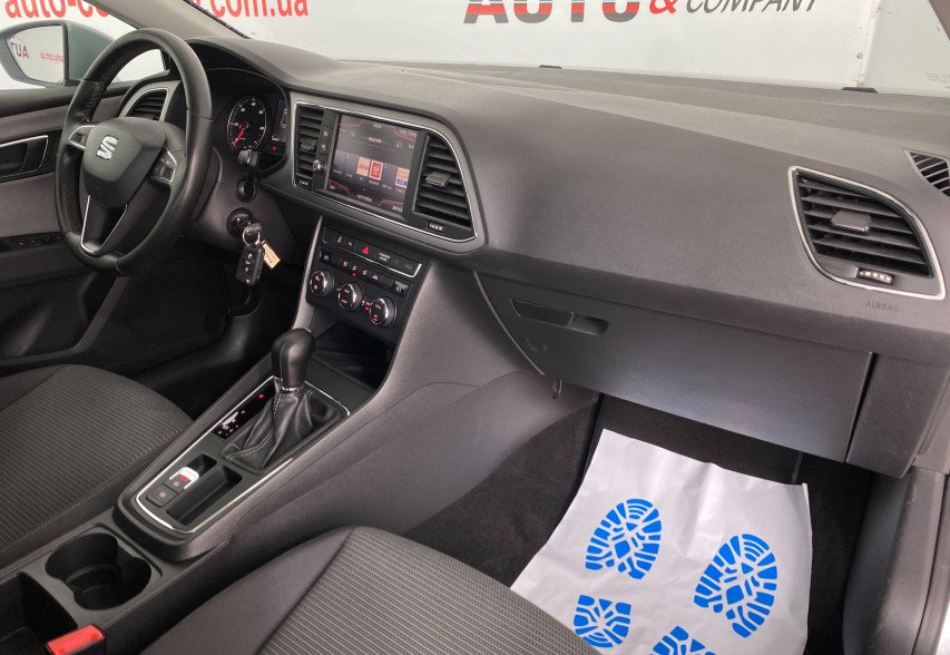 Seat Leon 2018 сірий