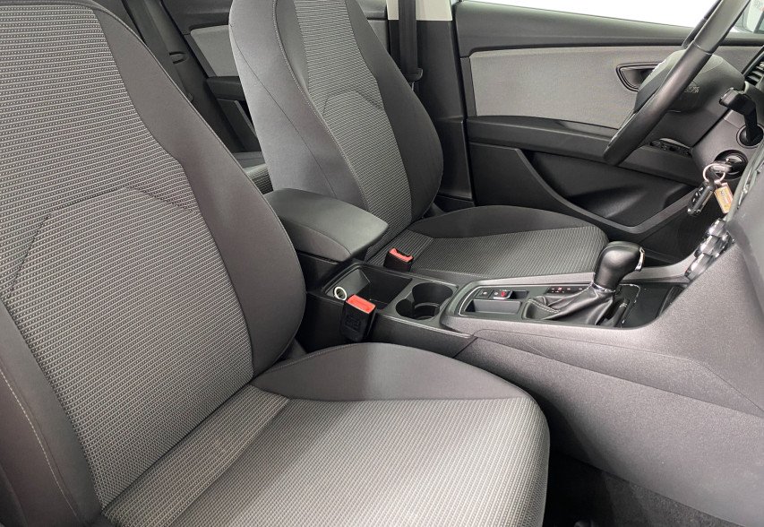 Seat Leon 2018 сірий