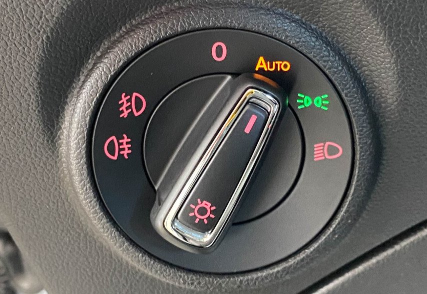 Seat Leon 2018 Сірий