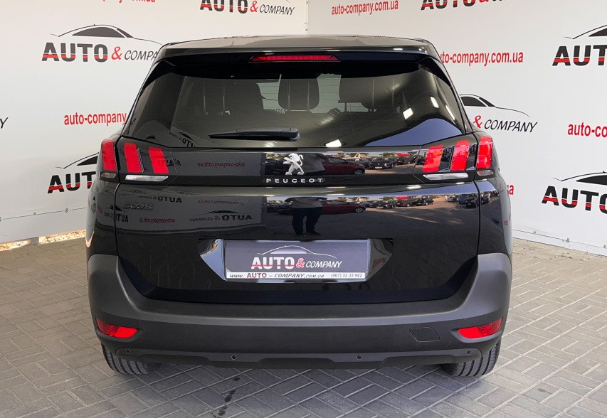 Peugeot 5008 2019 Чорний