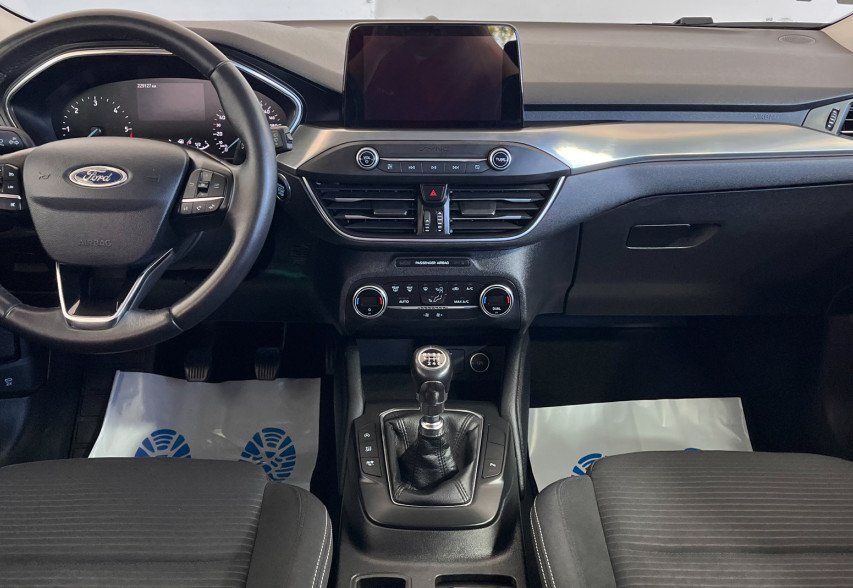 Ford Focus 2018 Синій