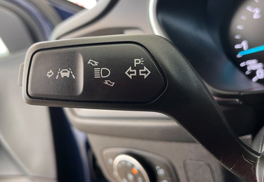 Ford Focus 2018 Синій