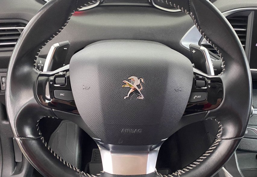 Peugeot 308 2020 Чорний