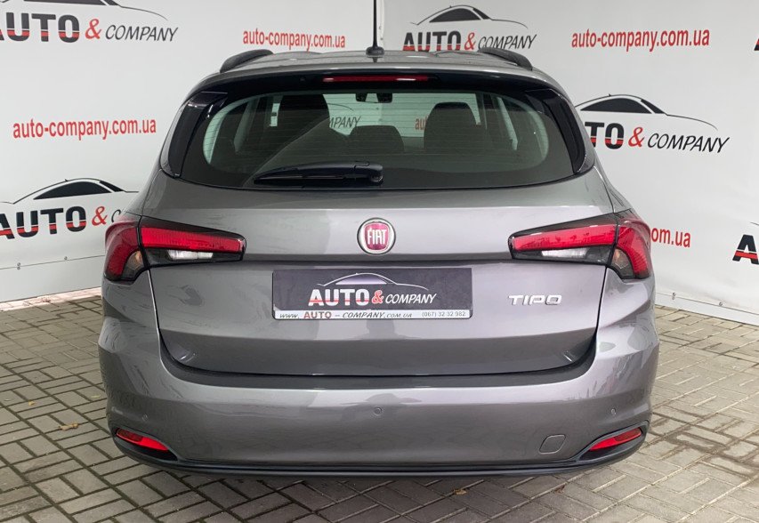 Fiat Tipo 2019 сірий