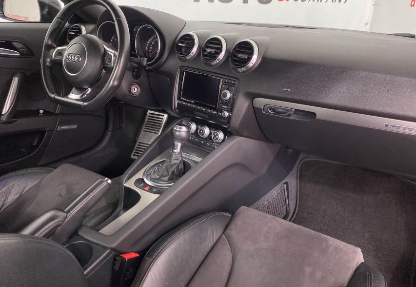 Audi TT 2014 чорний