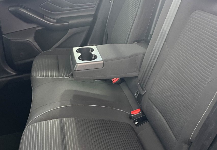 Ford Focus 2018 сірий