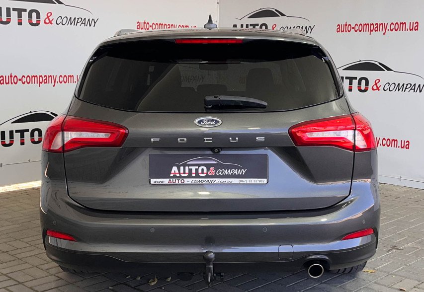 Ford Focus 2018 сірий