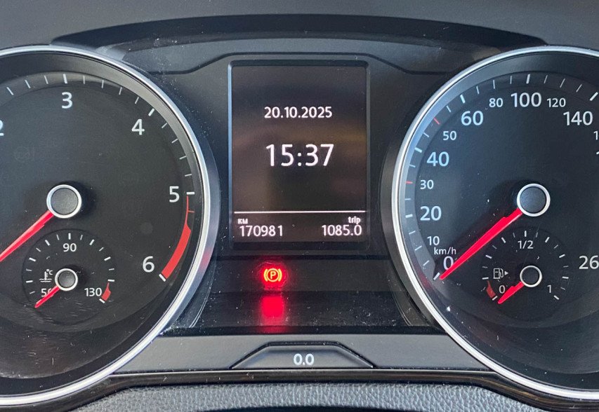 Volkswagen Passat B8 2015 сірий