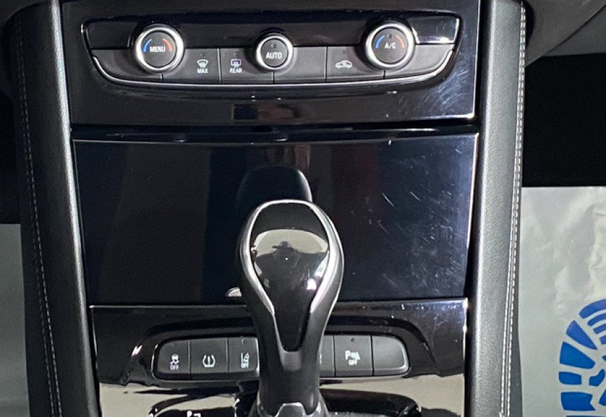 Opel Grandland X 2018 Чорний 