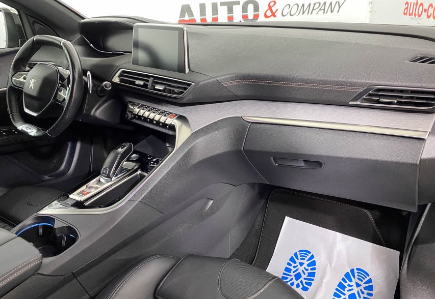 Peugeot 3008 2019 Сірий 