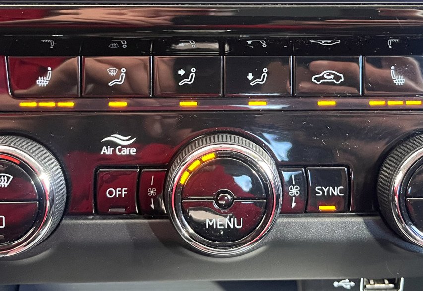 Skoda Octavia A7 2018 білий