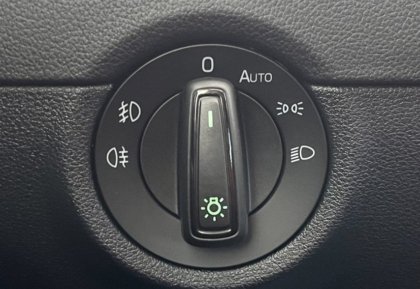 Skoda Octavia A7 2018 білий