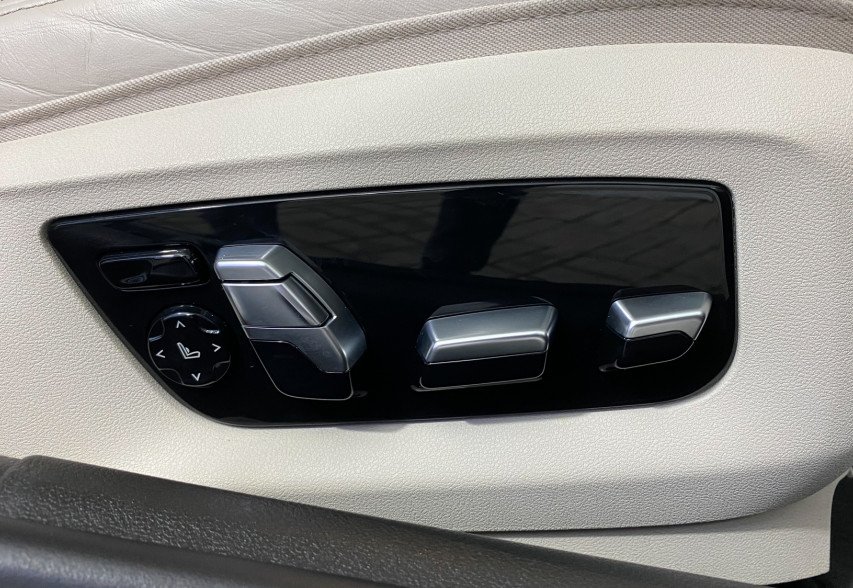 BMW M550D 2017 Синій