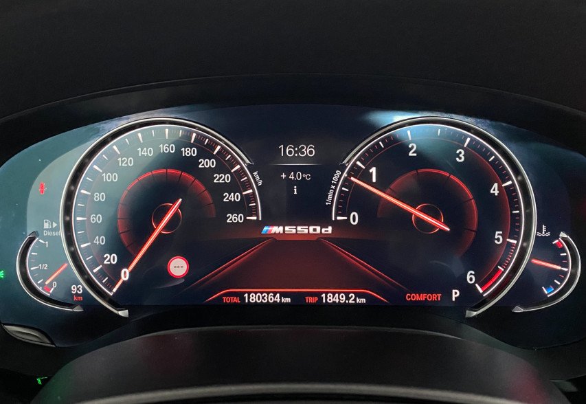 BMW M550D 2017 Синій