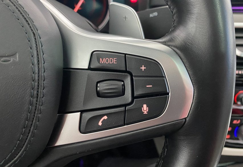 BMW M550D 2017 Синій