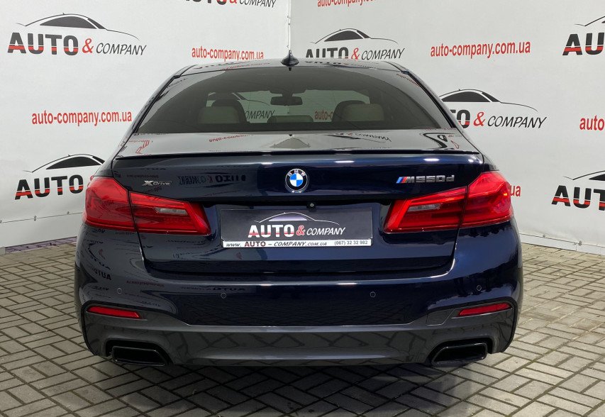 BMW M550D 2017 Синій