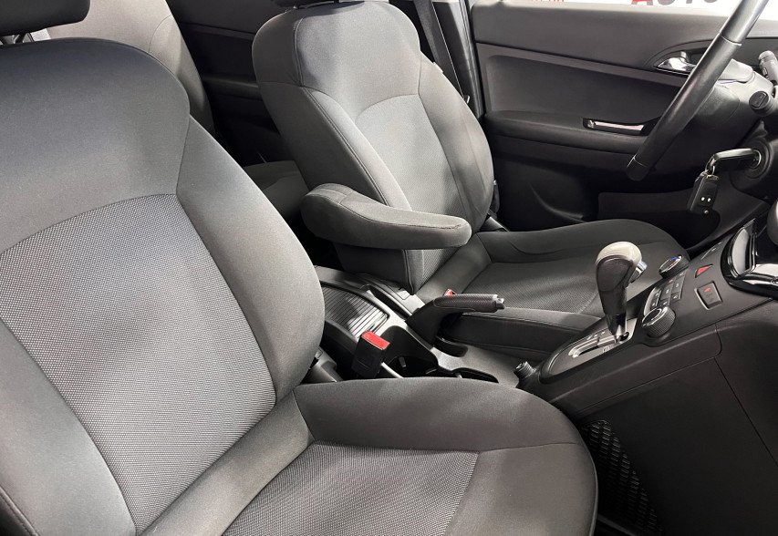 Chevrolet Orlando 2012 Сірий 