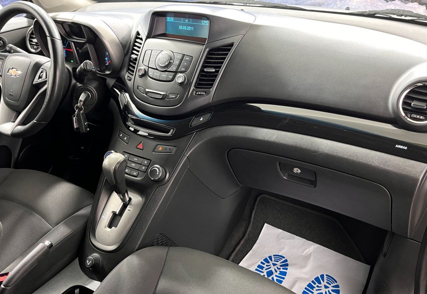 Chevrolet Orlando 2012 Сірий 