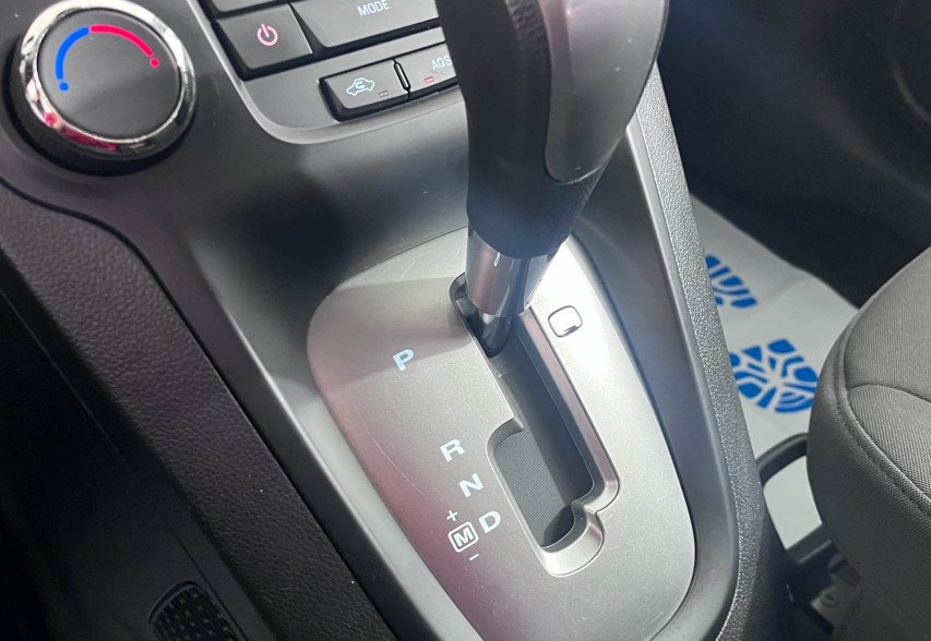 Chevrolet  Orlando 2011 сірий