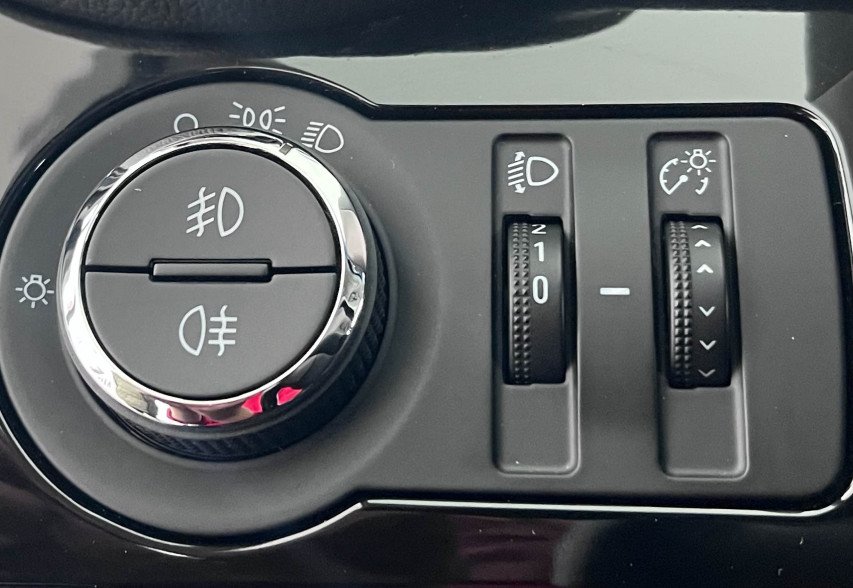 Chevrolet  Orlando 2011 сірий