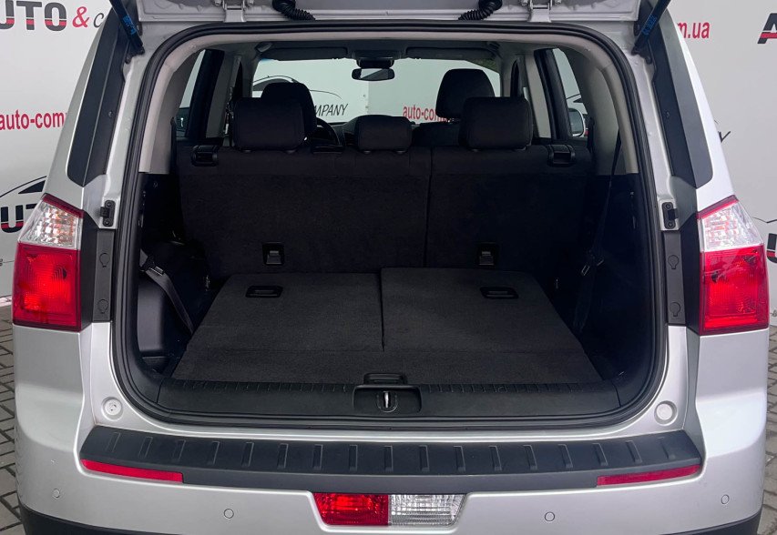 Chevrolet  Orlando 2011 сірий
