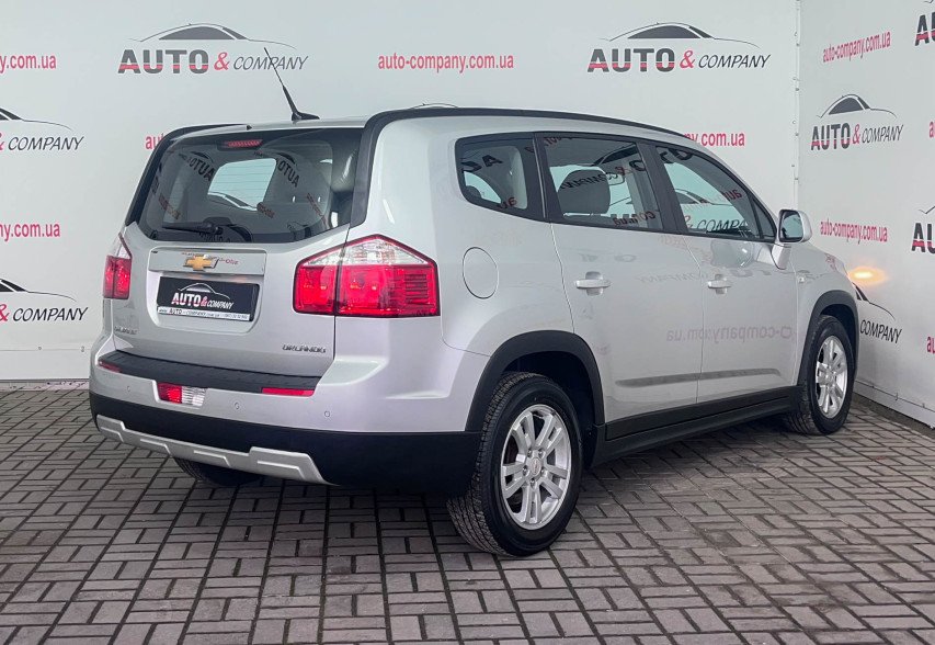 Chevrolet  Orlando 2011 сірий