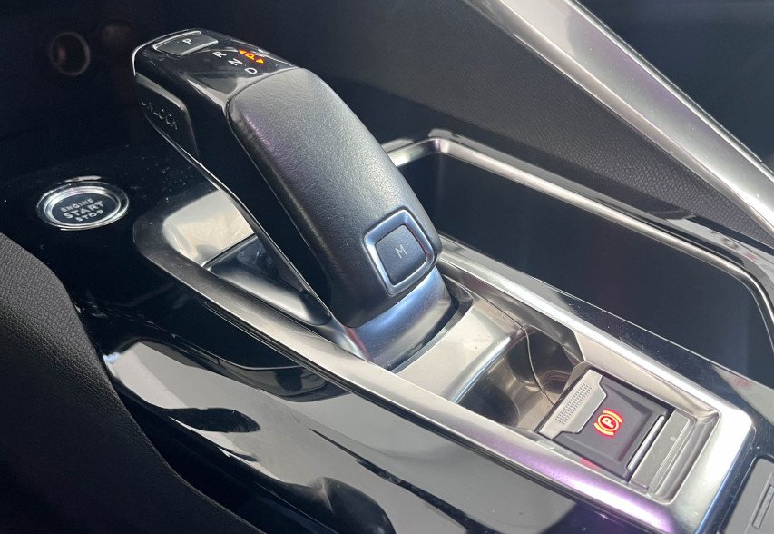 Peugeot 5008  2019 Зелений