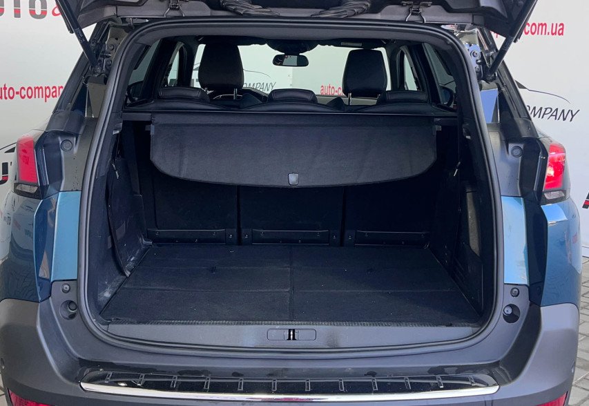 Peugeot 5008  2019 Зелений