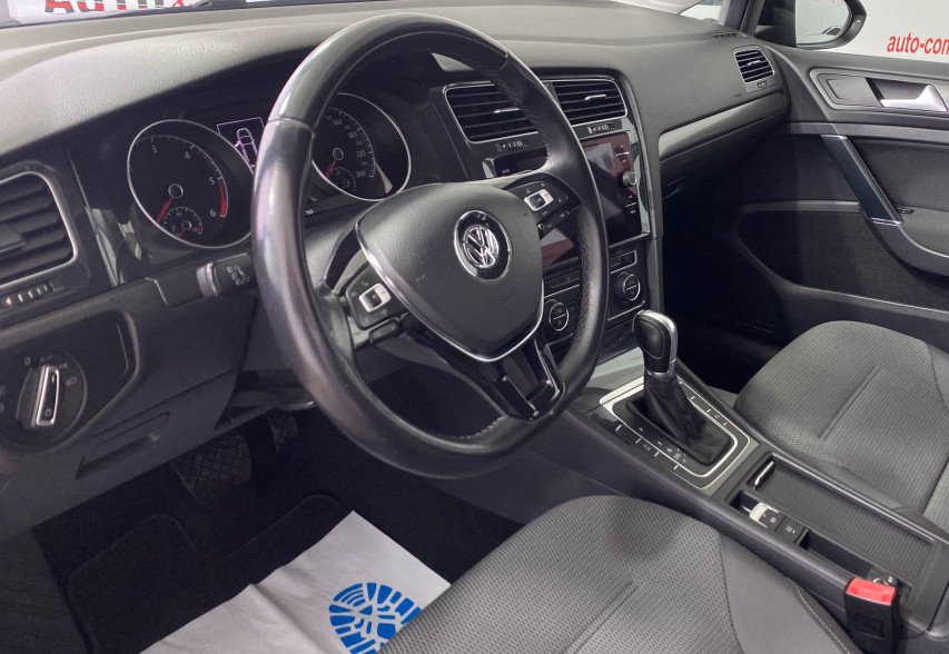 Volkswagen Golf VII 2018 Чорний