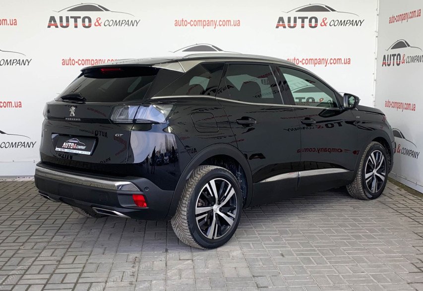 Peugeot 3008 2021 чорний