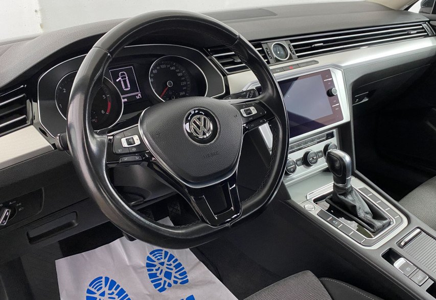 Volkswagen Passat B8 2018 Сірий