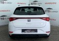 SEAT LEON 2022 білий