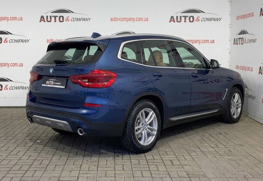 BMW X3 2018 синій