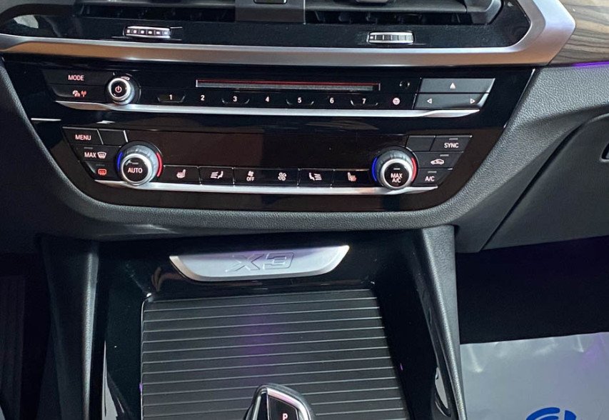 BMW X3 2018 синій