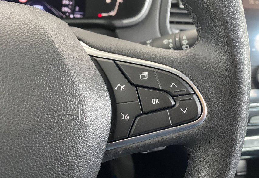 Renault Megane  2020 сірий